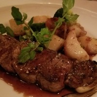 スンガリー 新宿東口本店 - 牛ヒレ肉串焼き