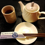 きぶんてん館 - ホット烏龍茶はポットサービスで最高！
