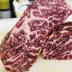 炭火焼肉　ひよりや - 神戸牛カイノミ