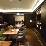 ロイヤルパークホテル高松 - ライブラリーラウンジの風景　2017.11