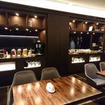 ロイヤルパークホテル高松 - ライブラリーラウンジの風景　2017.11