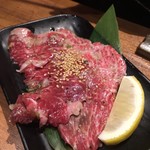 Yakiniku Sakaba Tomosankaku Hanare - 