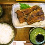 しげ吉 - うなぎ長焼めし