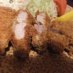 とんかつ かつせい - 特ロースかつ(断面up)