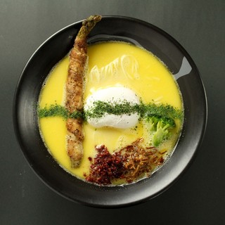 ラーメン&ビストロ ウシオ ウエノイースト_2