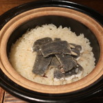 海舟 - 土鍋で炊いたすっぽんの炊き込みご飯