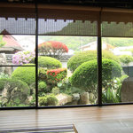 レストラン土手 - ＜5月＞デザートは座敷に移動して