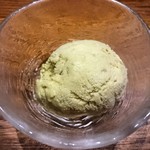 熊の焼鳥106 - デザート　ピスタチオアイスクリーム