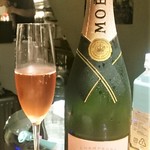 熊の焼鳥106 - MOET＆CHANDON ROSE IMPERIAL(仏)