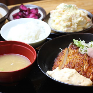 <<All-you-can-eat lunch side Side Dishes >> Very popular! Daily lunch♪