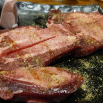 炭火焼肉　まるじゅう - 