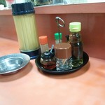 早稲田軒 - 卓上のセット