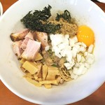 麺屋CHIKUWA - イワシナメ郎まぜそば(ちくわのあな)