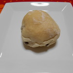 ラトリエ・ドゥ・キャ・イグレッキャ - むかご入りパン(￣∇￣*)ゞ