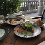 River Cafe & Terrace - 