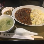 黒龍門 - 麻婆炒飯セット+究極の杏仁豆腐（1188円→540円）