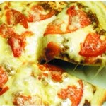 オービル - ひき肉とトマトのピザ