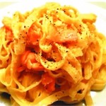 オービル - スモークサーモンのクリームパスタ