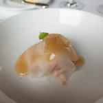 L'Arpége - Bouquet de homard de Chausey au miel de notre rucher transparence de navet globe