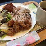 SEKAI CAFE Oshiage - 