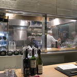 肉寿司 肉和食 KINTAN - カウンターからの眺め