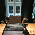 肉寿司 肉和食 KINTAN - お箸置きがお洒落な ’K’