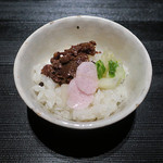 肉寿司 肉和食 KINTAN - 和牛しぐれ煮で〜♬