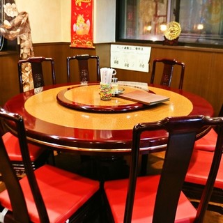 少人数～大人数でもOK！広々とした座席☆