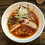 らーめん兜 - 辛醤油ラーメン、900円です。