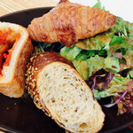 プランタン ブラン - サラダ・パン３種類