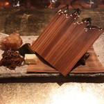 白金台こばやし - かますの杉板焼(モクモク中)