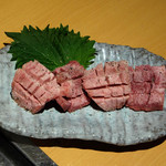 ギュウガテイ - 国内産厚切りタン 1680円