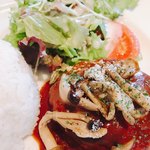 カボット カフェ - 和牛入りハンバーグ キノコデミトマソース