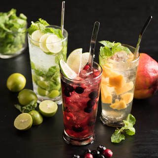 オリジナルカクテル・フルーツたっぷり「スプラッシュ」！