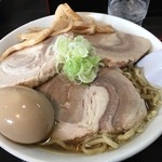 自家製太麺 渡辺 - らー麺大680えん 煮豚220えん 煮卵(クーポン)
