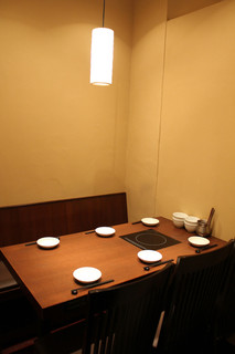 Nishi Azabu Imadoki - 半個室テーブル席
