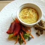 カシュ カシュ - ジャガイモと鮭のふわふわ焼き