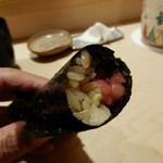 鮨 あらい - トロ手巻き
