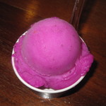 IL Gelato Cafe - 上から見た｢ジェラート(ドラゴンフルーツ)｣