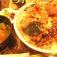 割烹 天ぷら 三太郎 - 特製天丼\1500（税別）