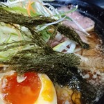 UMA TSUKEMEN - この藻みたいなやつが川海苔