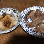 三田川ホルモン - カルビ肉です
フライパンで焼く