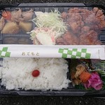 魚処 たつ屋 - 鳥の唐揚げ弁当