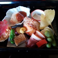 鍋と旬菜と京料理 花柳 - 季節感あって綺麗(*^^*)