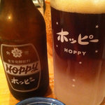 べったこ - 黒ホッピーは瓶で（中はシャリキン）