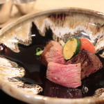 味あら井 - シャトーブリアン炭焼き、ズッキーニ、湯むきトマト