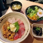 食彩一番 - Super海鮮丼：1,300円