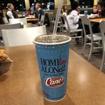 Raising Cane’s Chicken Fingers - セルフのドリンク♪