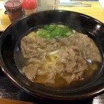 手造りうどん 楽々 - 和牛肉うどん