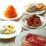 ヌガ - アミューズや前菜はボリューム抑えめで色々楽しめます♪